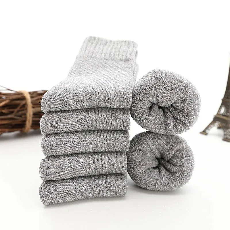 5 pairs of thermosocks made of thick wool
