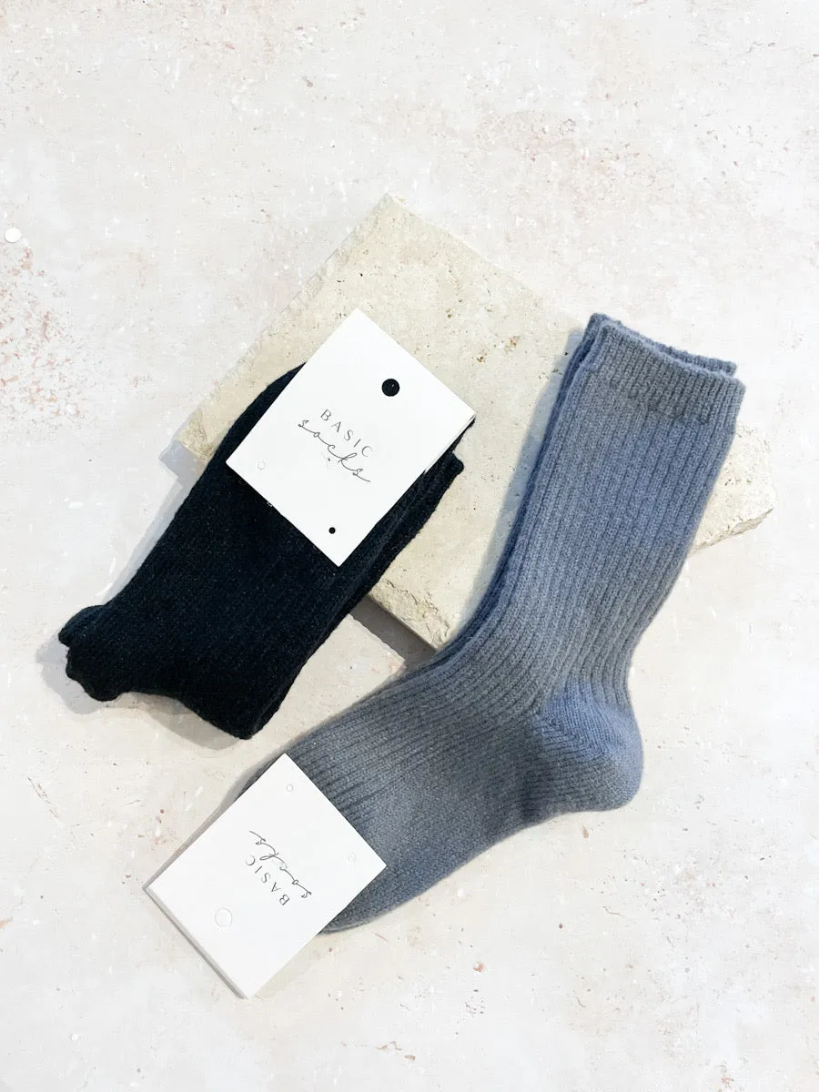Angela Winter Thick Crew Socks