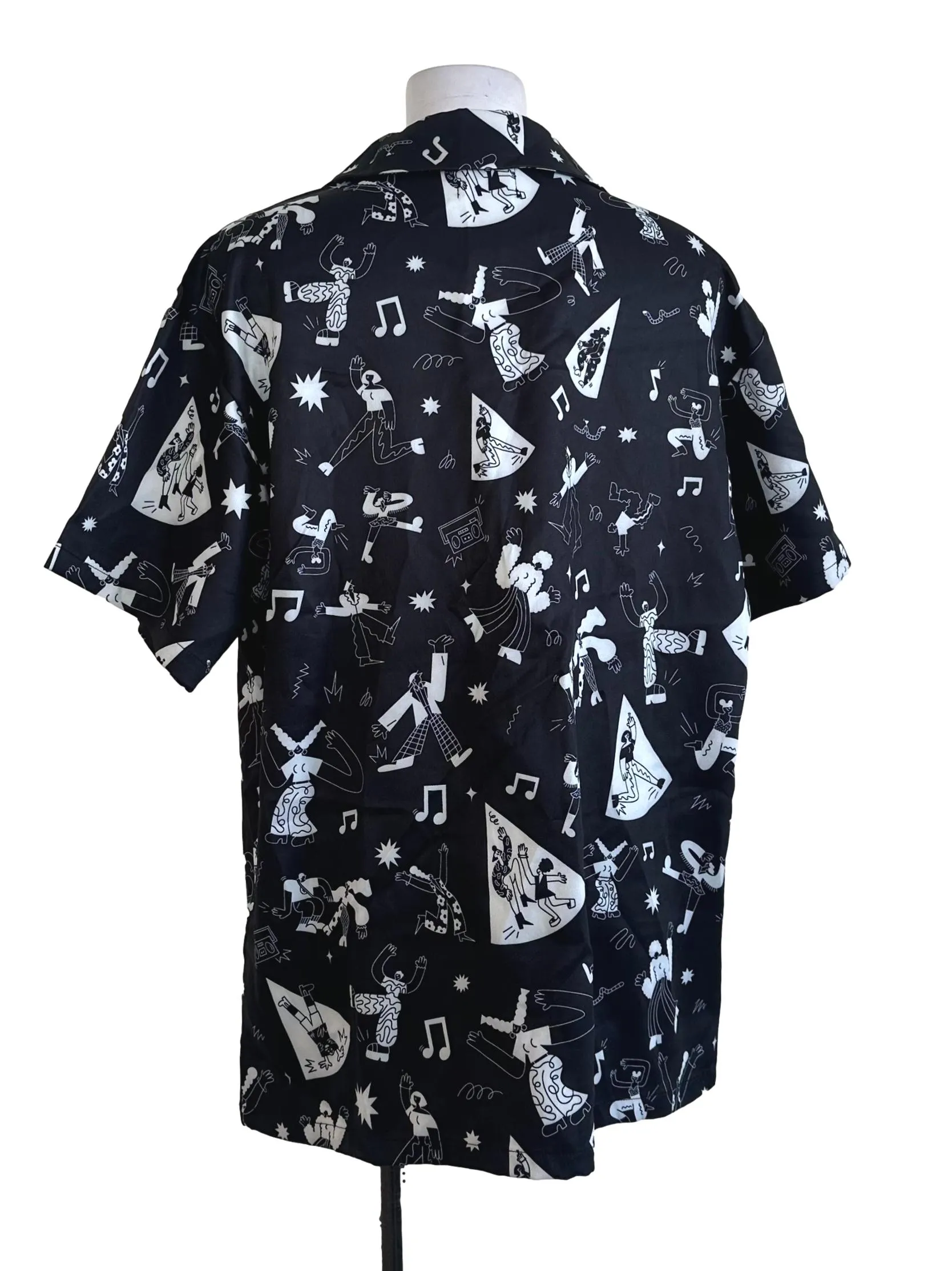 Black Collar Pattern Top