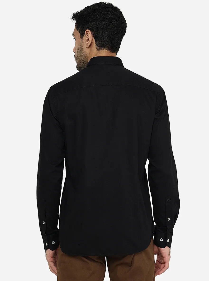 Black Solid Slim Fit Semi Casual Shirt | JadeBlue