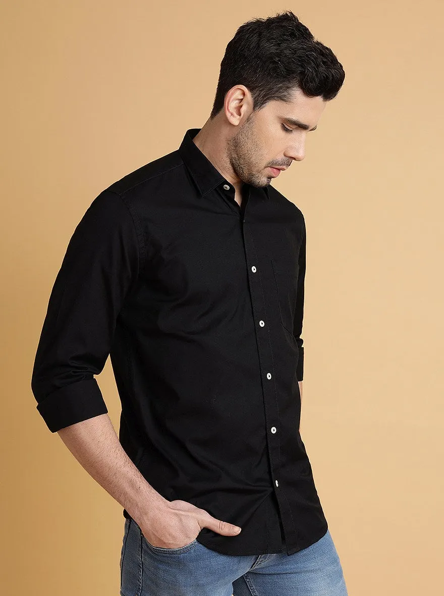Black Solid Slim Fit Semi Casual Shirt | JadeBlue