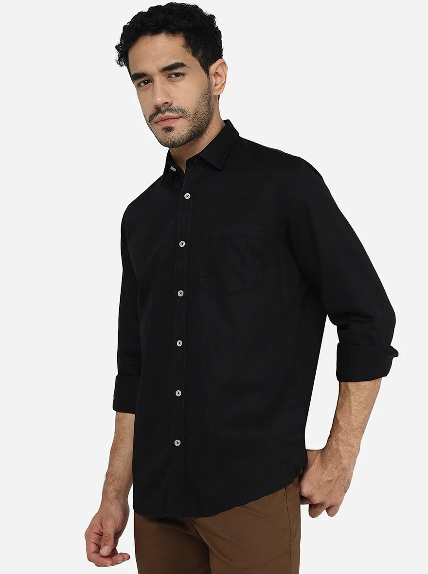 Black Solid Slim Fit Semi Casual Shirt | JadeBlue
