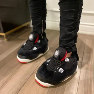 Comfort Plush Sneaker Slippers – Cozy and Stylish Footwear