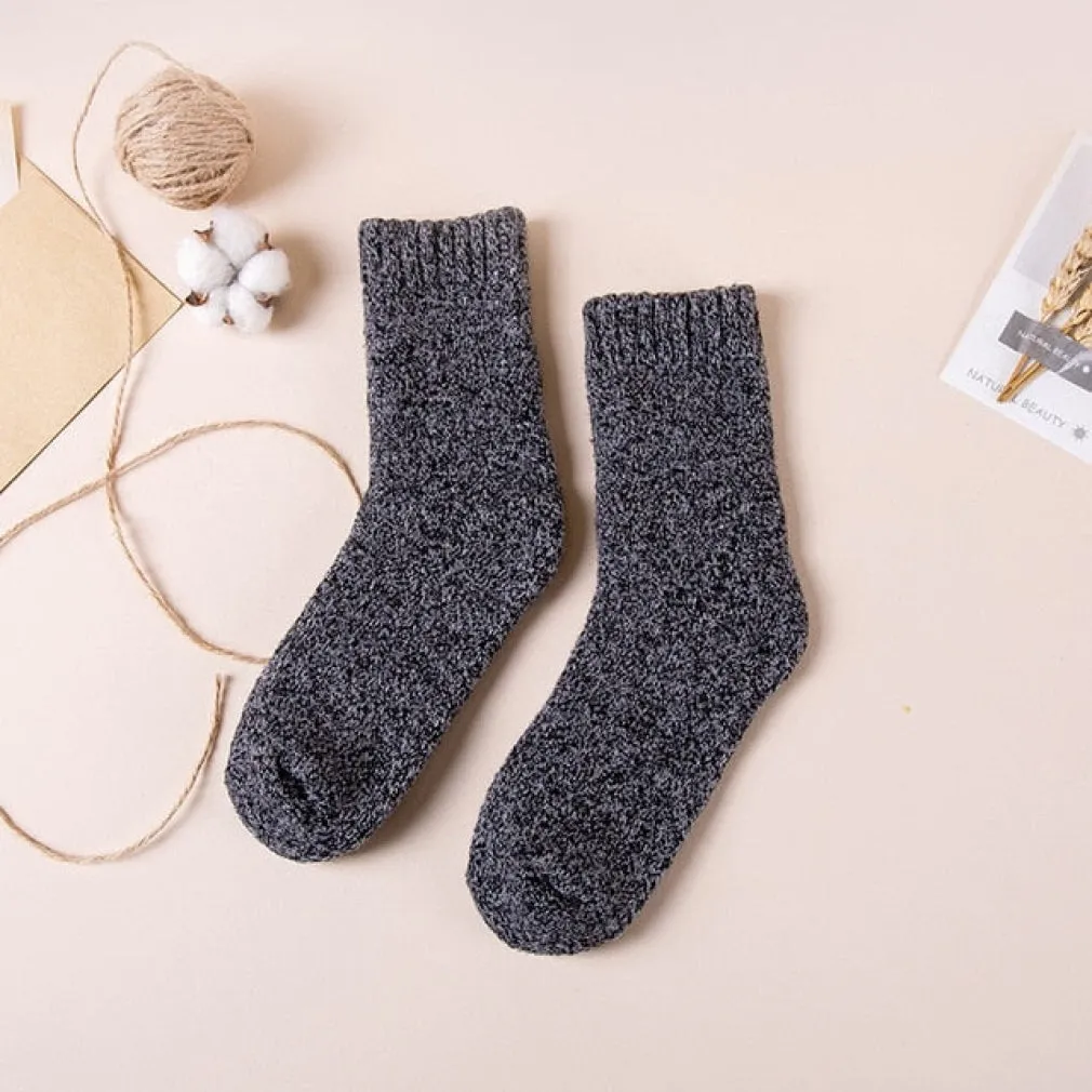 ContiNent 33 Winter Men'9;s Super Thick Warm High Quality Harajuku Retro Snow Casual Antifreeze Wool Socks 3 Pair