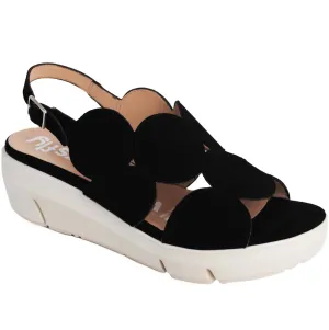 D8210 - Black