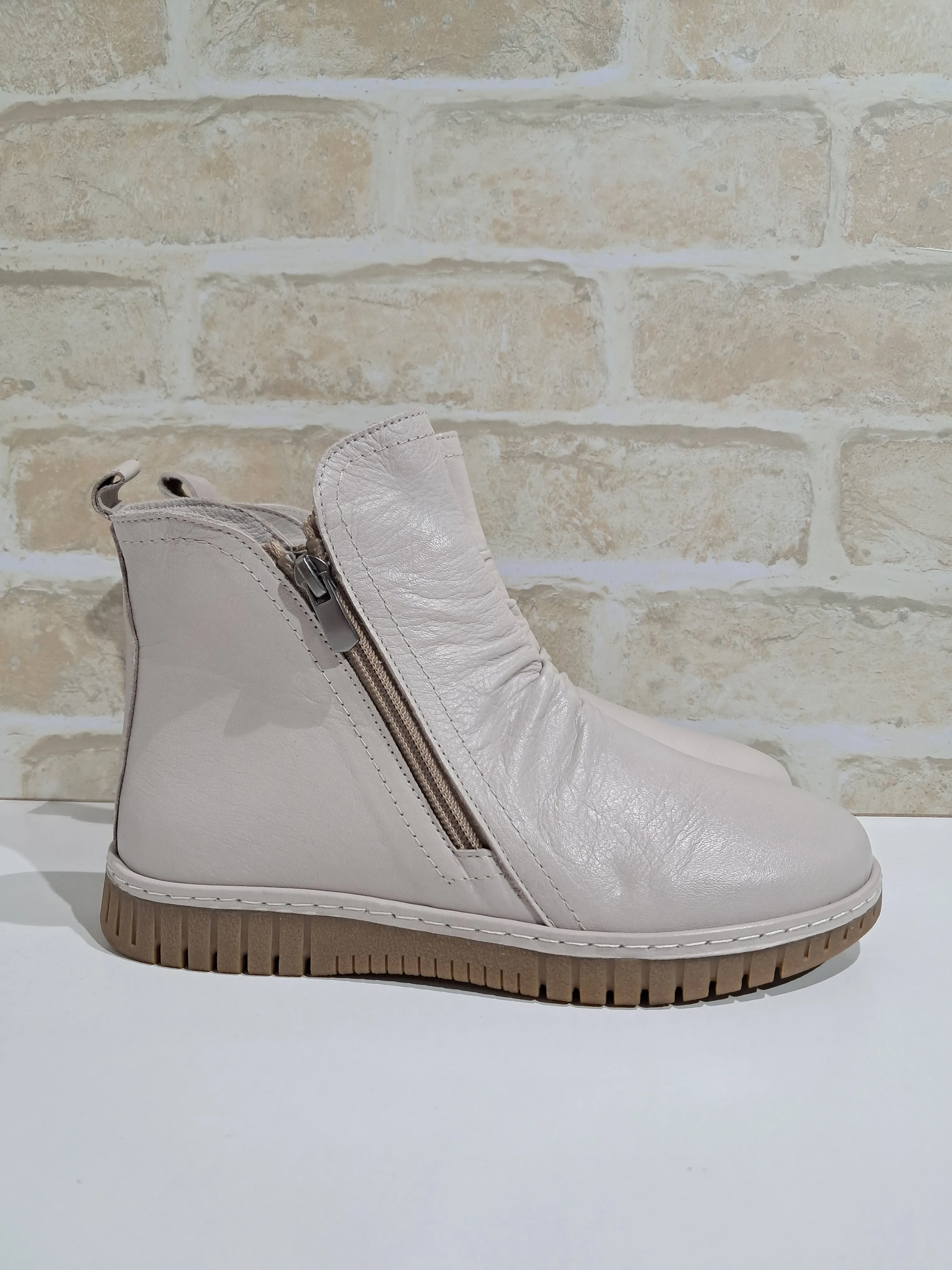 Flor Mink Leather by Nu x Neo