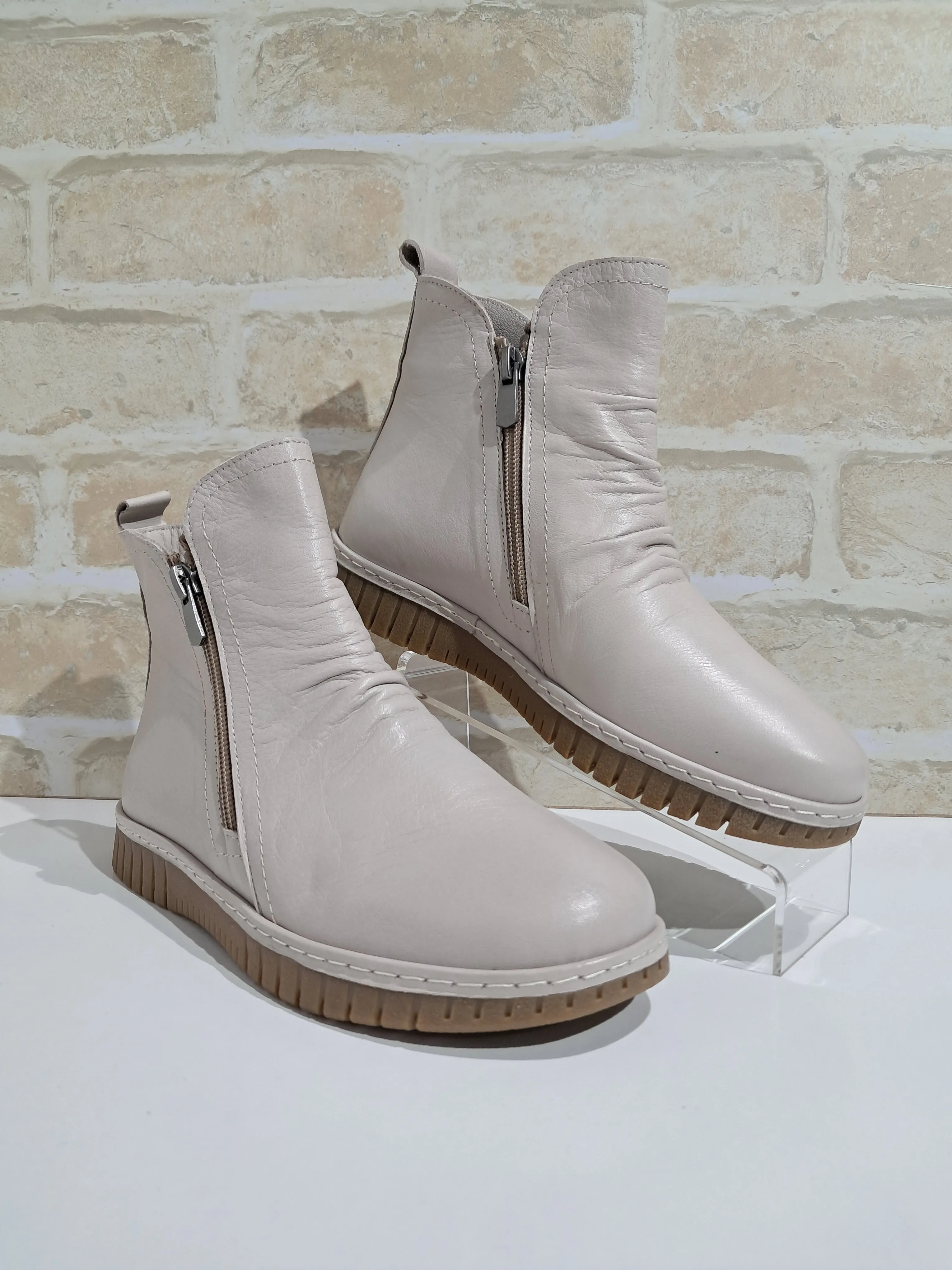 Flor Mink Leather by Nu x Neo
