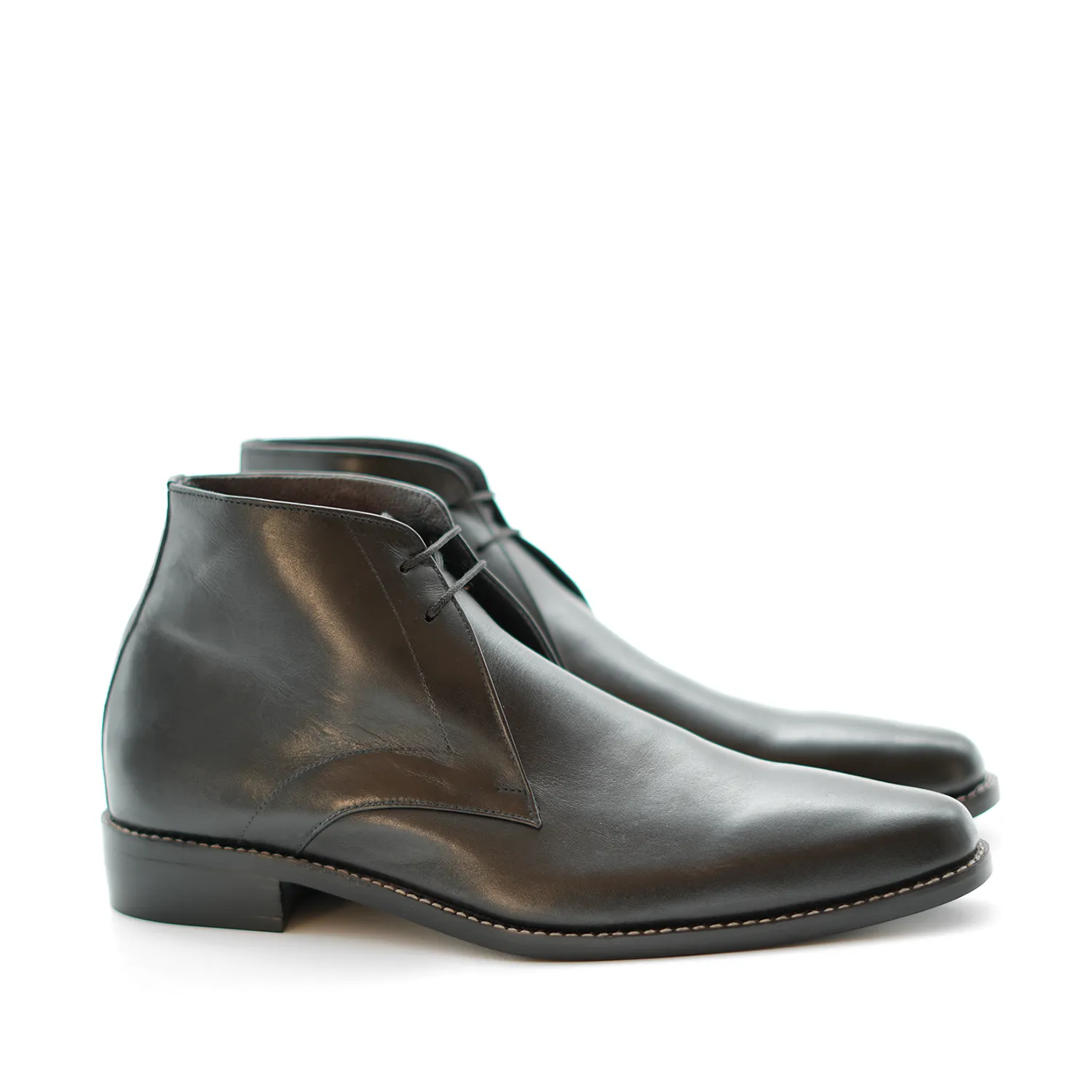 Handmade Full-Grain Leather Chukka Lace-Up Ankle Boots