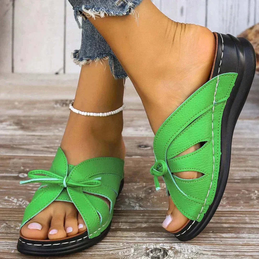 Iris - Chic and Cozy Sandals