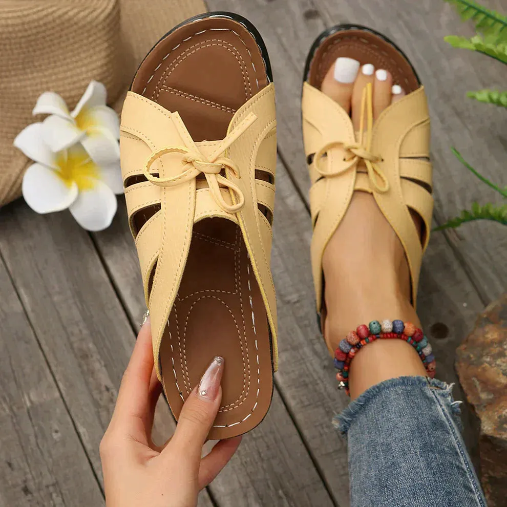 Iris - Chic and Cozy Sandals