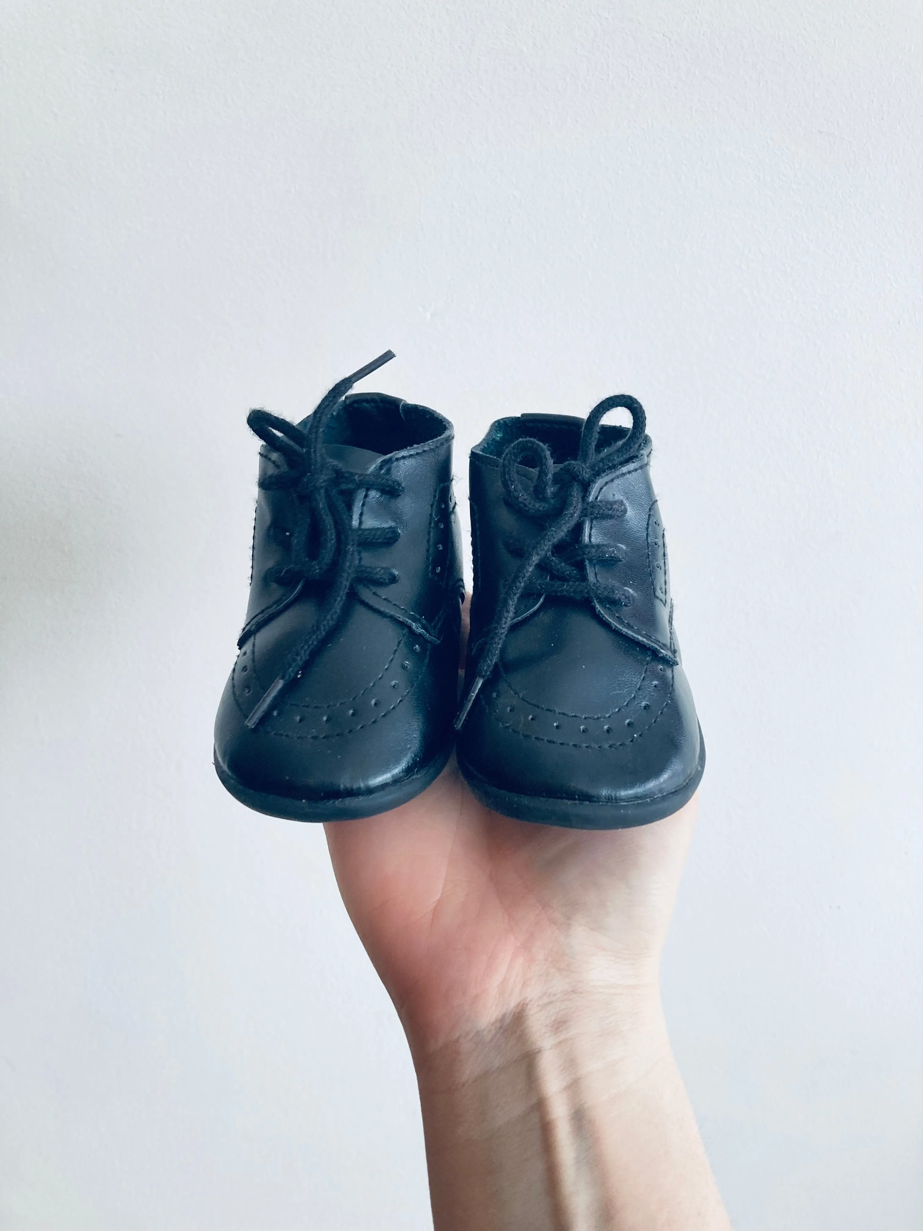 Leather Chelsea Boots // 5 Toddler