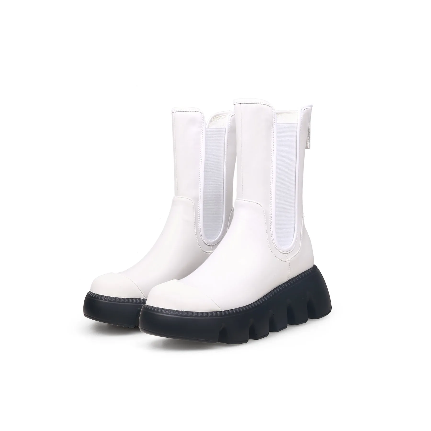 Lug Sole Leather Chelsea Boot - White
