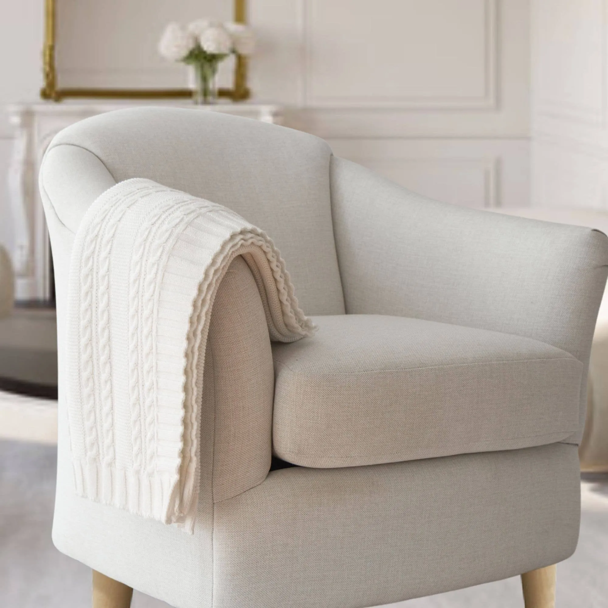 Luna Cable Knit Cotton Throw-White
