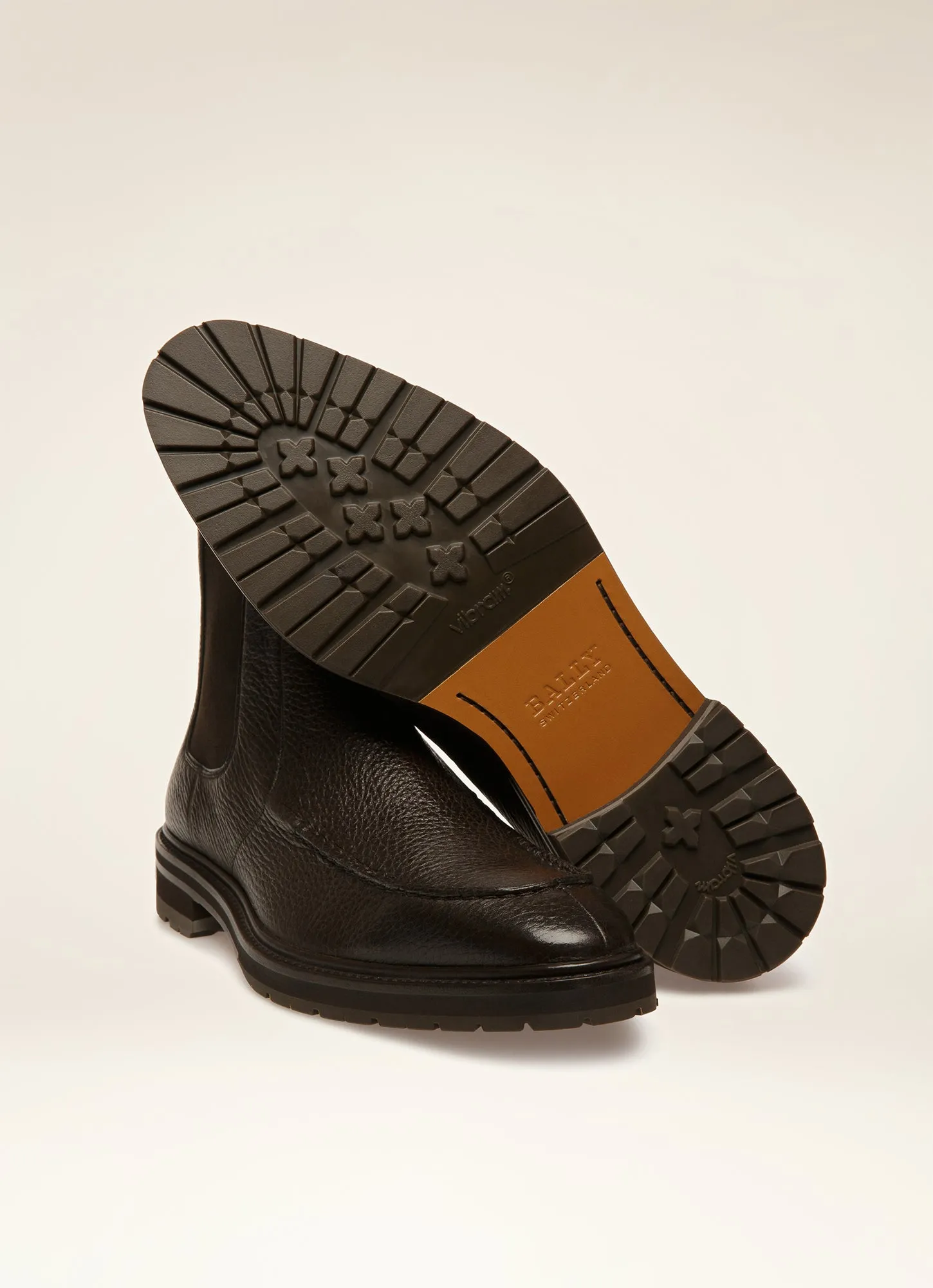 Mirno - Boots