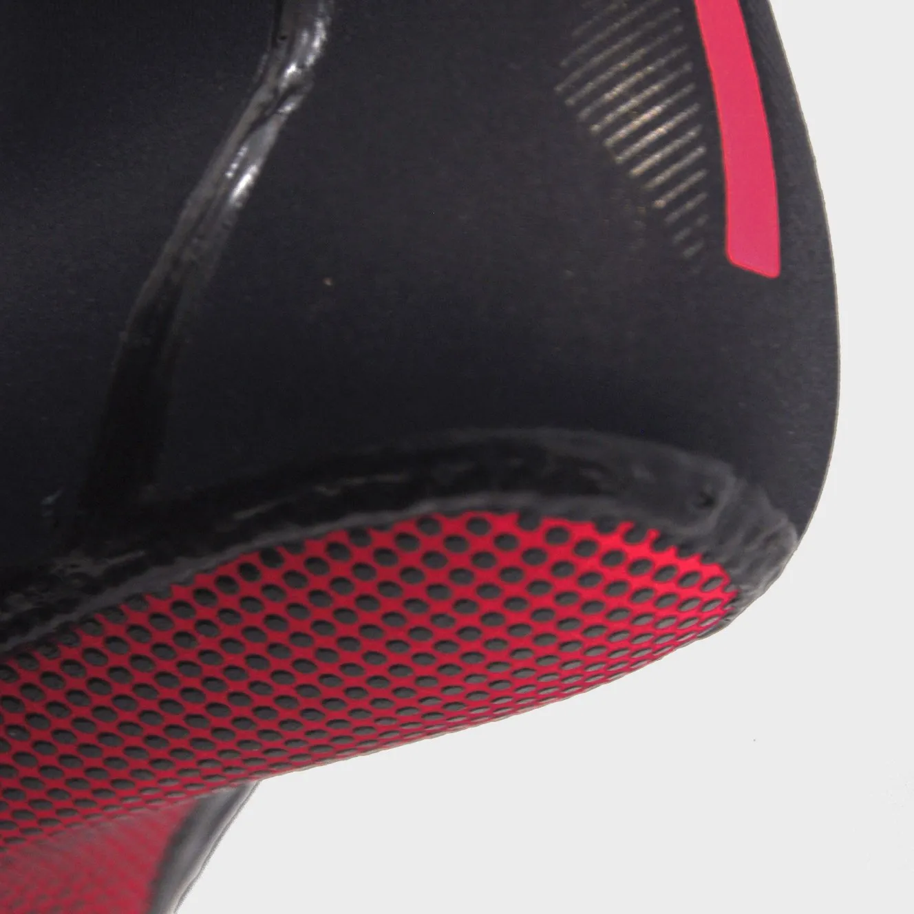 NEOPRENE HEAT-TECH WARMTH SOCKS