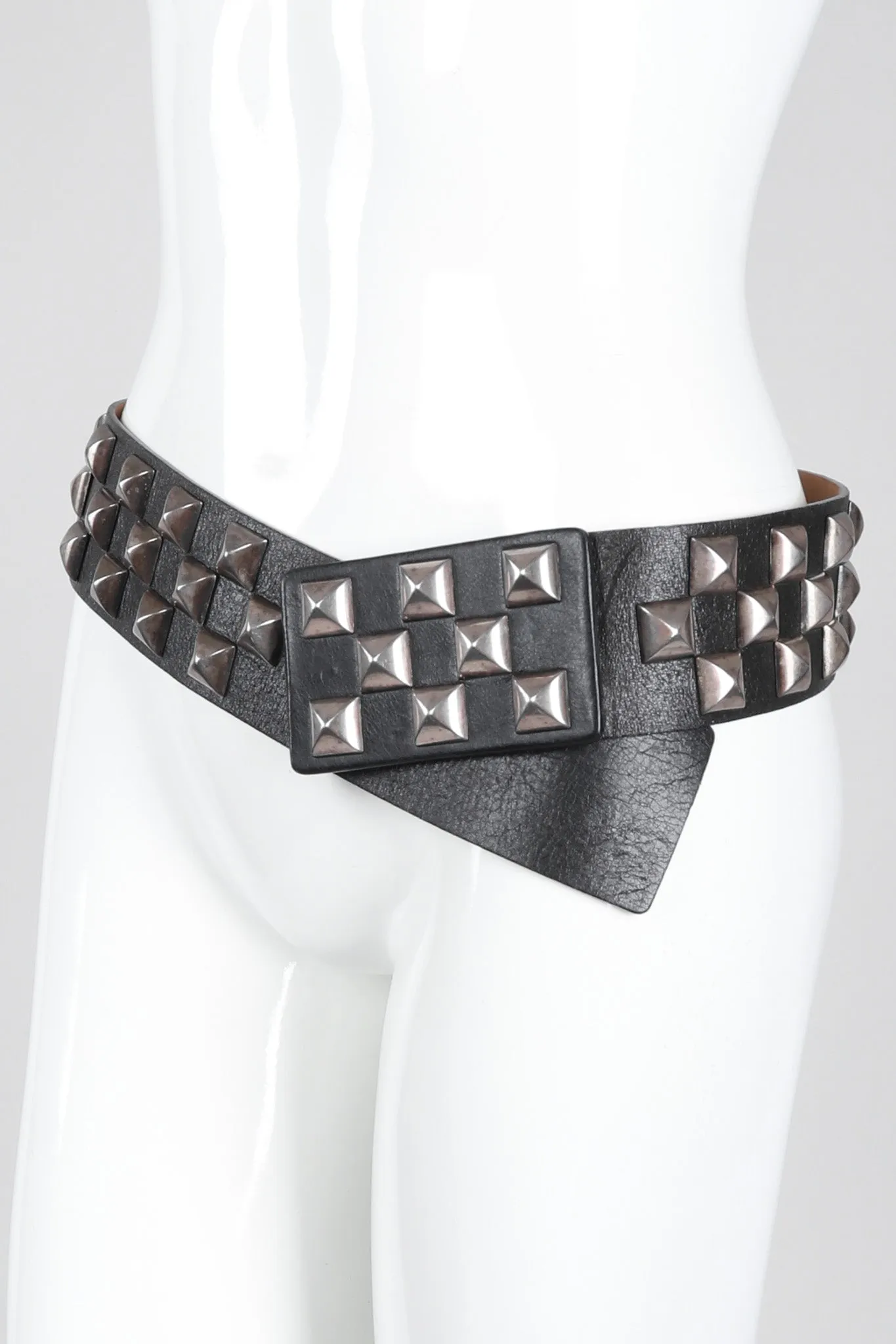 Pyramid Stud Leather Belt