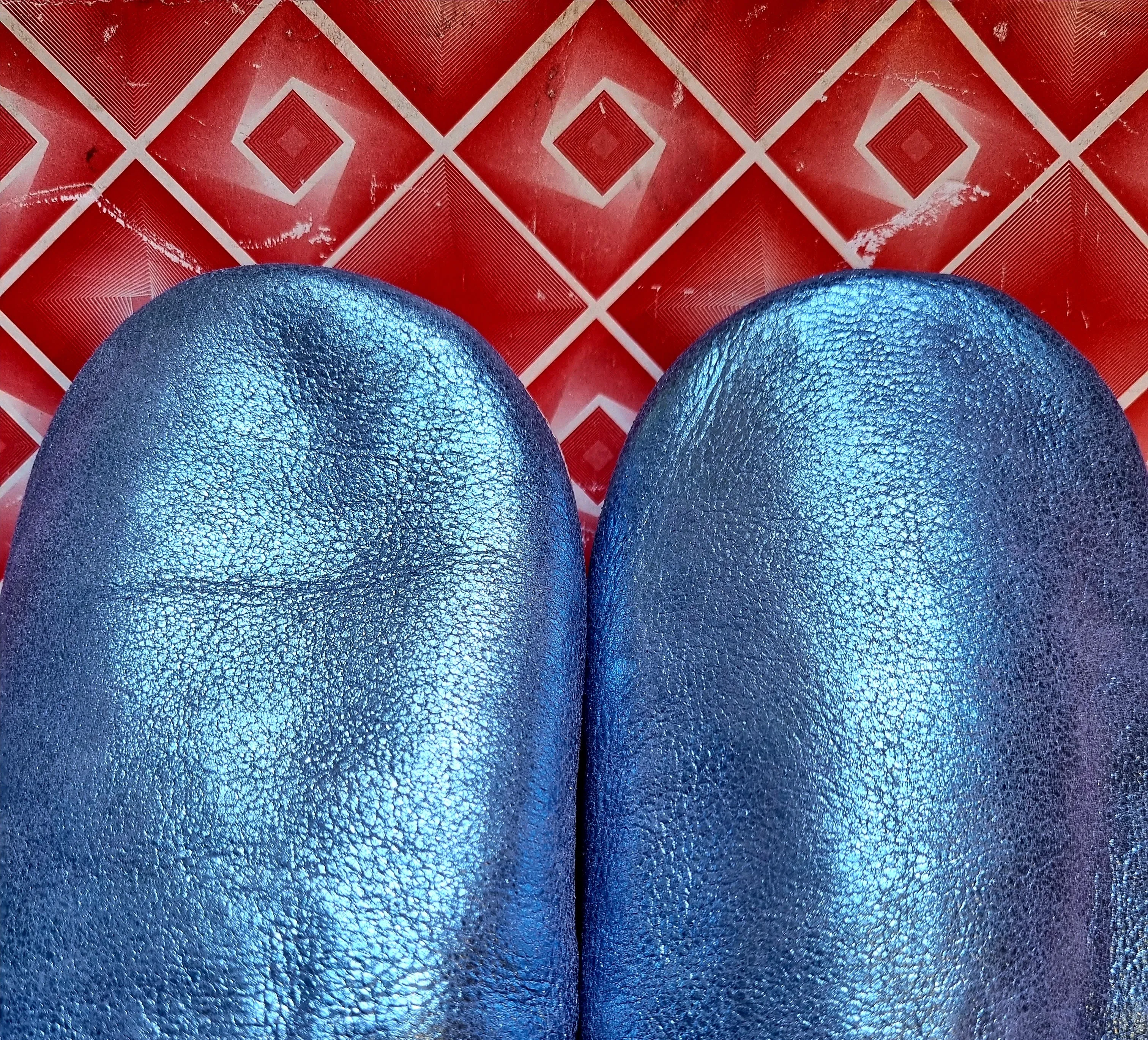 Soft leather metallic slippers .. size 39