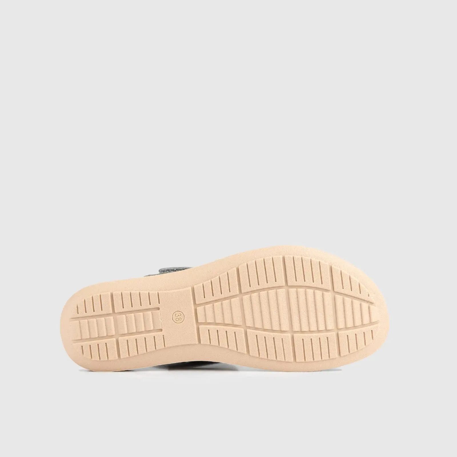 Soft Style Irene Comfort Sandal Pewter 01297-5