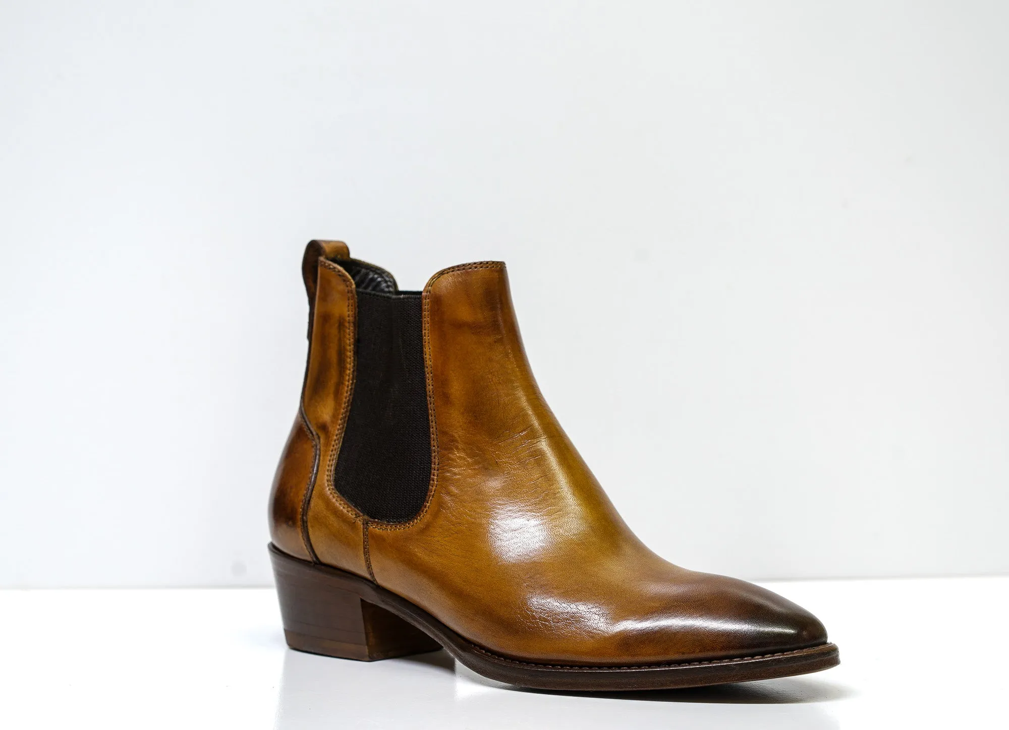 Stefano Stefani Women's Siena Leather Pull on Boot 9227 40% OFF