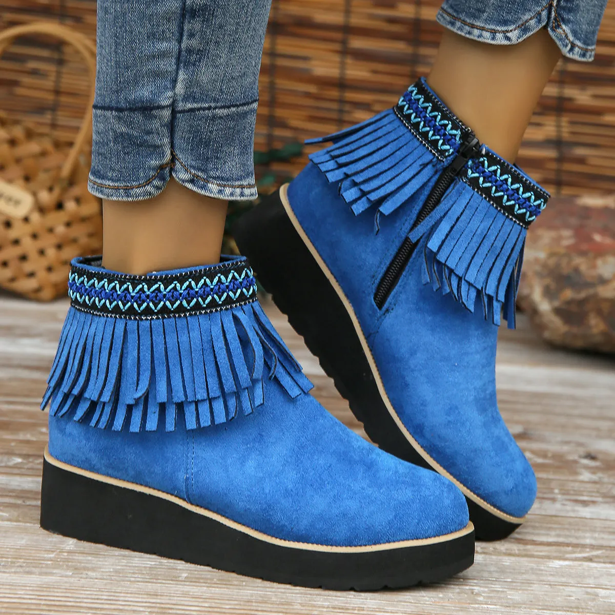 Supportive lightweight orthopedic footwear
