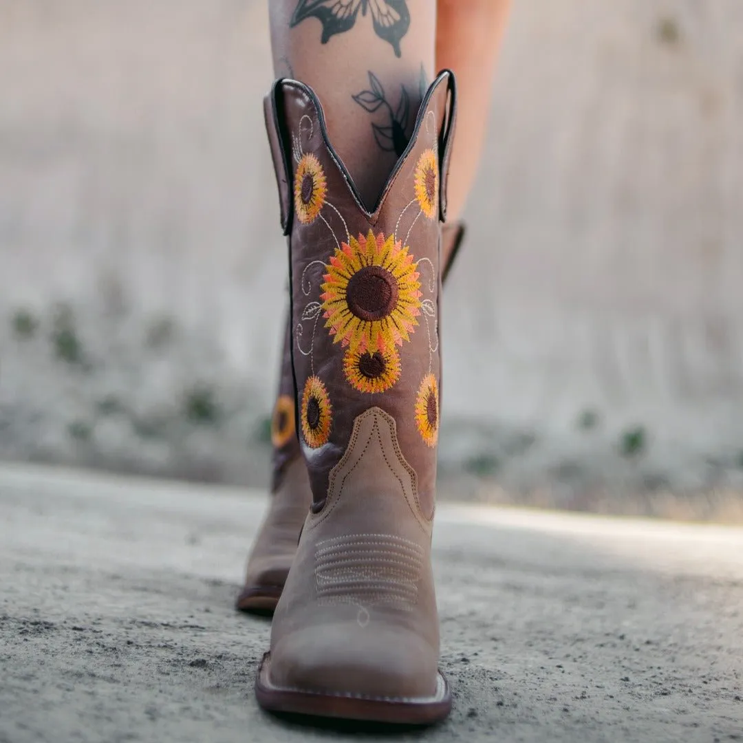 TANNER MARK WOMEN’S Spring Crazy Brown Cowgirl Boots Whit Sunflower Embroidery