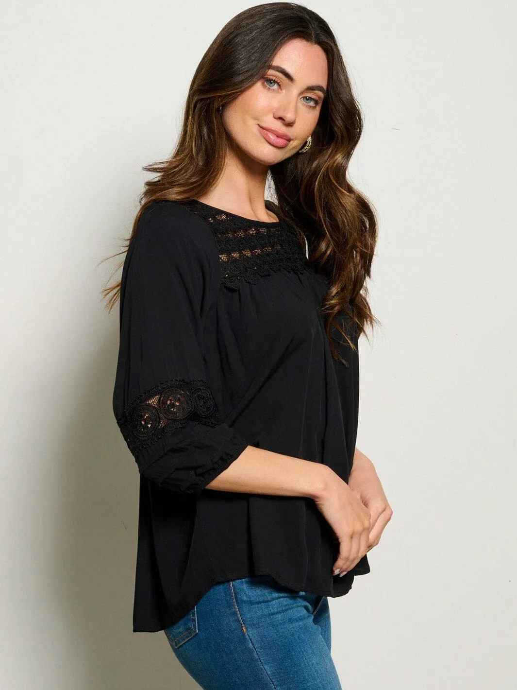 WOMEN'S 3/4 SLEEVES CROCHET DETAILED BLOUSE TOP