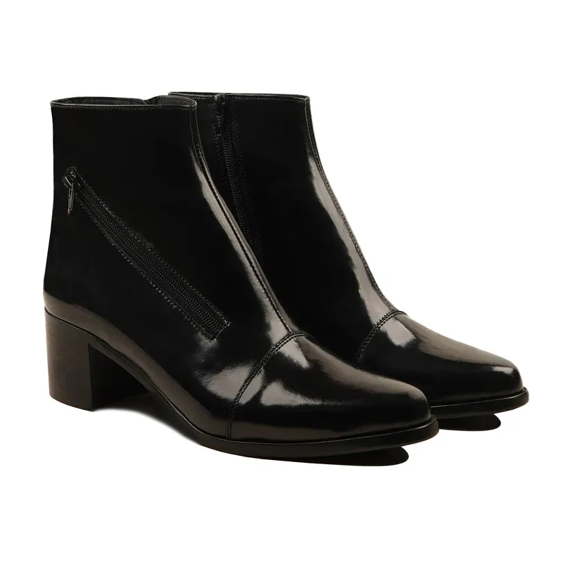 Women's Leather Boots Knee High With Zipper Style
