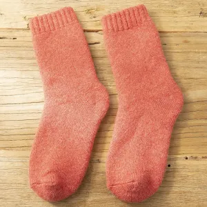 Women's Thick Wool Winter Socks - Plush Warmth